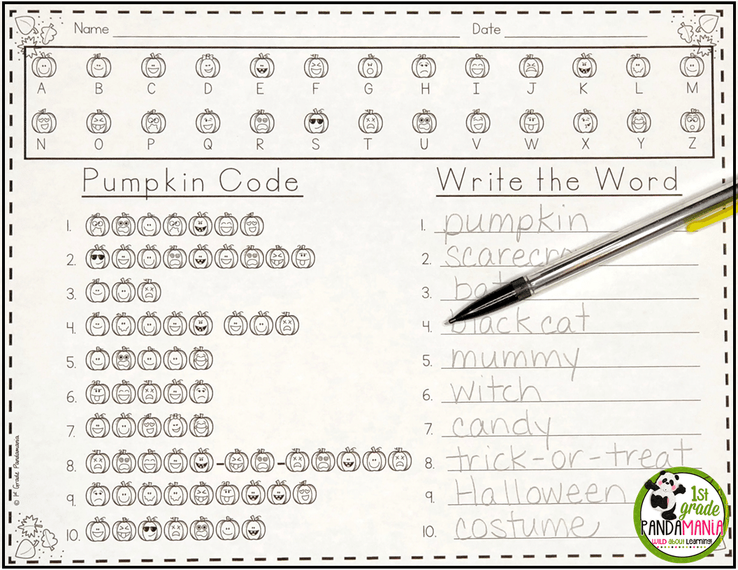This Halloween spelling word activity is EDITABLE and FREE! Use it over and over again to practice Halloween spelling words all October long.